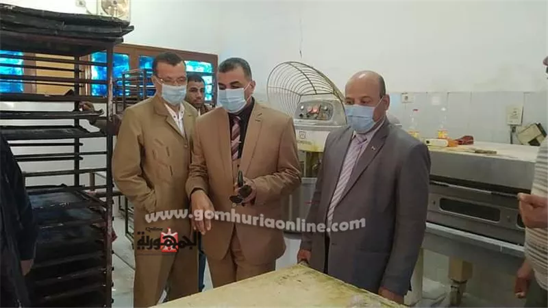 وكيل التعليم يتابع خطط تطوير مدرسة سوهاج الثانوية الزراعية..صور