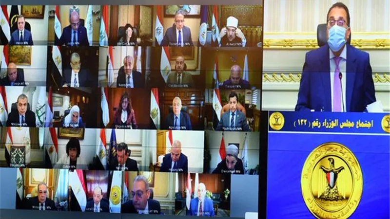 رئيس الوزراء يُكلف بتشكيل لجنة من الوزارات المعنية لتيسير إجراءات التسجيل العقاري