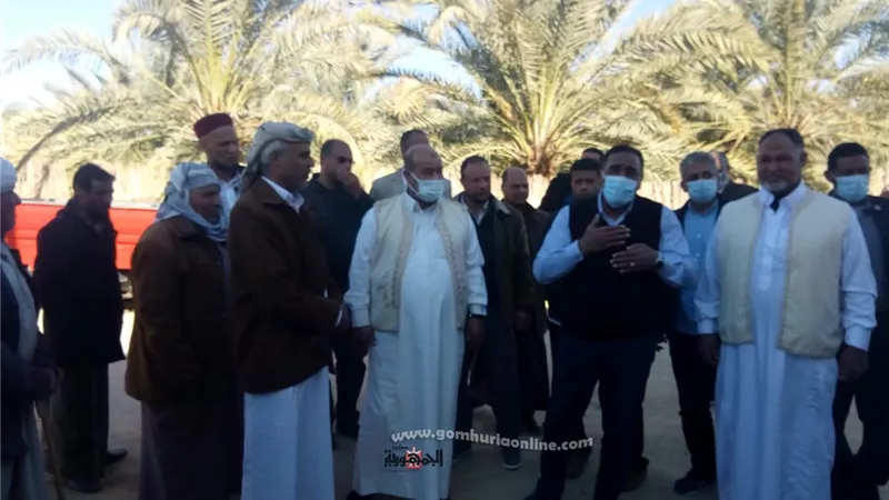 محافظ مطروح يحضر عزاء المفقودين في حادث قرية المراقي بسيوة