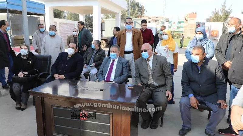 محافظ المنوفية يشهد التشغيل التجريبي لمشروع صرف صحي منشأة العرب ويتابع مشروعات قطاع الصرف الصحى بقويسنا