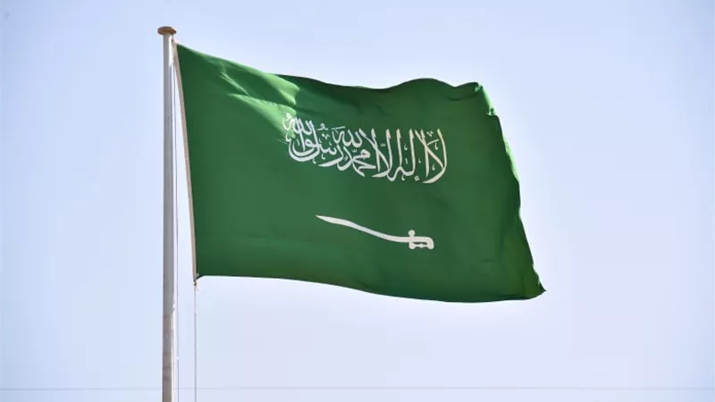 السلطات السعودية: السماح للمواطنين المتزوجين من غير السعوديين بالسفر