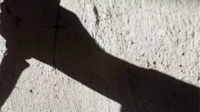 أمريكي متهم بثلاث جرائم قتل مروعة بعد خروجه من السجن