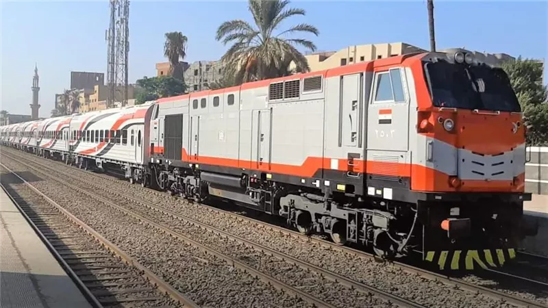 السكة الحديد: تعديل تركيب بعض القطارات على الوجهين البحرى والقبلى بدءا من السبت المقبل