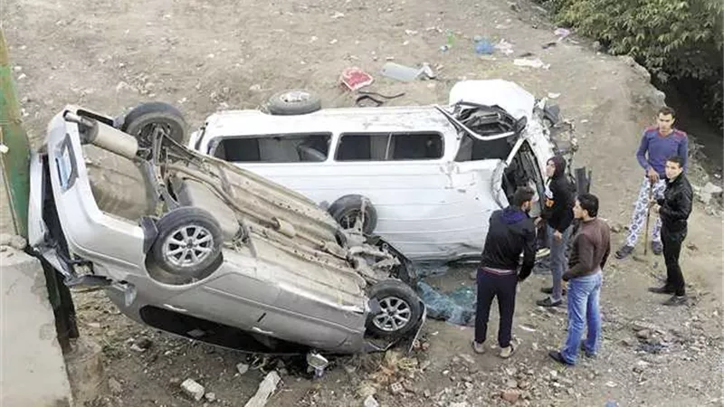 مصرع وإصابة 8 اشخاص بالشرقية