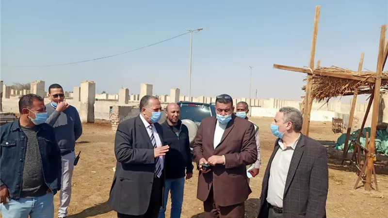محافظ أسيوط يوجه بالمتابعة المستمرة للمشروعات الانتاجية