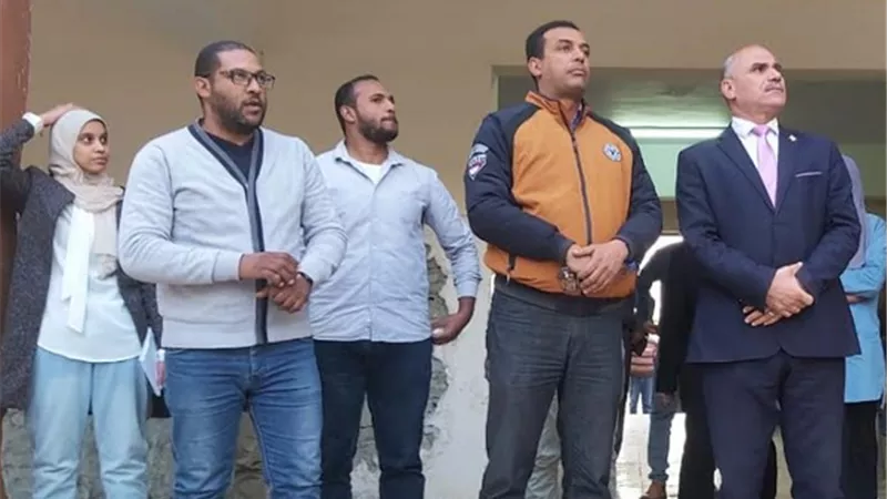 رئيس جامعة الأقصر يتابع ميدنياً تجهيزات كليتى العلوم والتربية