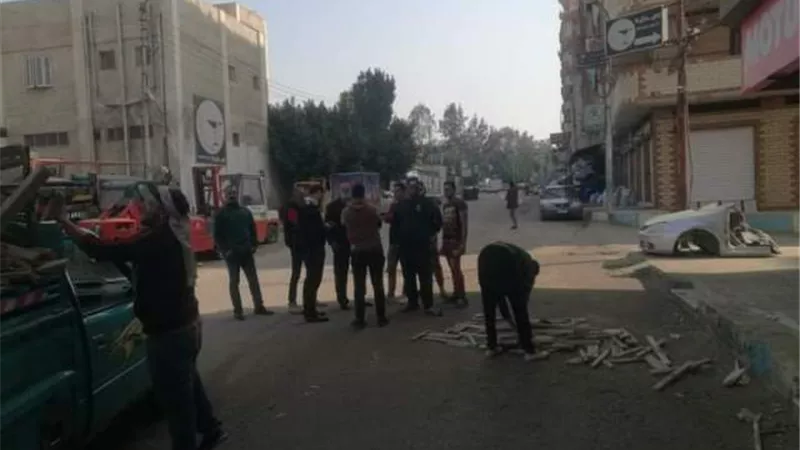 إحباط أعمال صبة خرسانية في يوم الاجازة بالإسماعيلية .صور