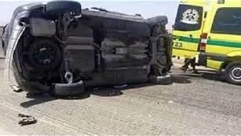 إصابة 3 أشخاص بينهم طفلة في حادث تصادم بالإسماعيلية