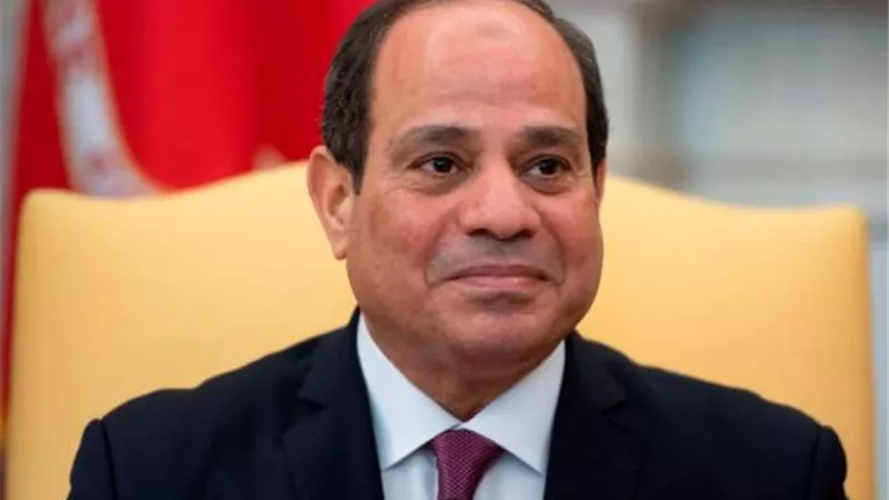 السيسي: الانتقال للعاصمة الإدارية يربط الجهاز الإداري للدولة بشبكات تداول البيانات الحكومية على نحو آمن وسريع ومتطور