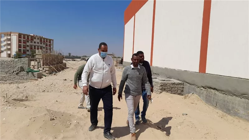 رئيس مركز الطود جنوب الأقصر يتفقد أعمال إنشاء وصيانة المدارس
