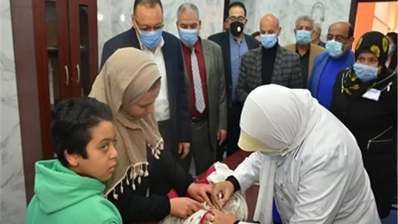 إنطلاق الحملة القومية للتطعيم ضد مرض شلل الأطفال بالزقازيق