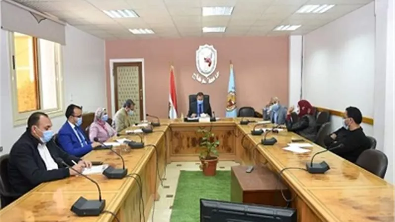جامعة سوهاج: ٢٠٠٠جنيه جائزة لتصميم شعار 