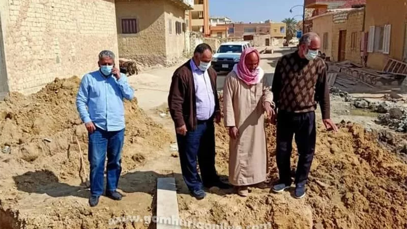 حل عاجل لارتفاع منسوب مياة الصرف بمنطقة السلام بسيوة