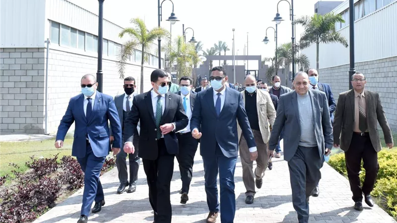 رئيس هيئة الاستثمار من الدقهلية: ننسق مع البنوك لإتاحة التمويل المستثمرين