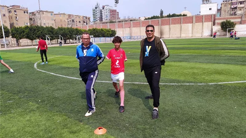 الطفل ابراهيم محيسن ينتظم في التدريب مع منتخب الشرقية للصم