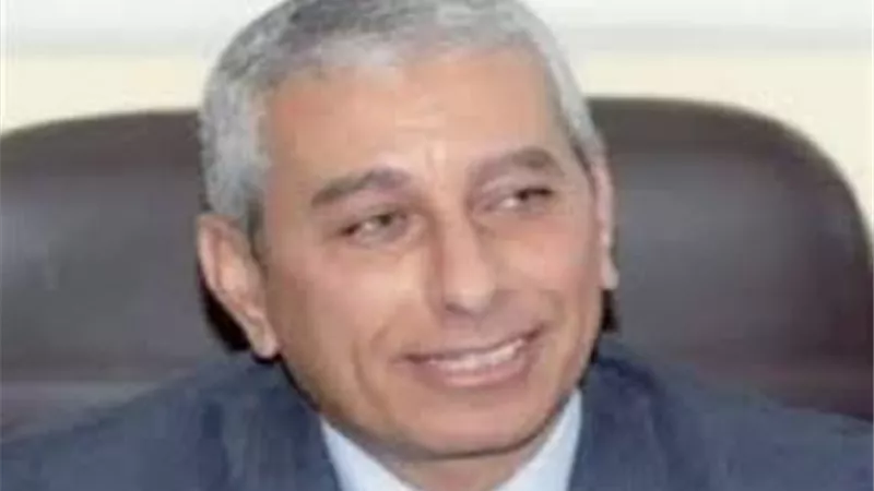 رئيس الشهر العقاري: يمكن تسجيل المرافق ونقل ملكيتها بالعقود العرفية بعد إرجاء القانون