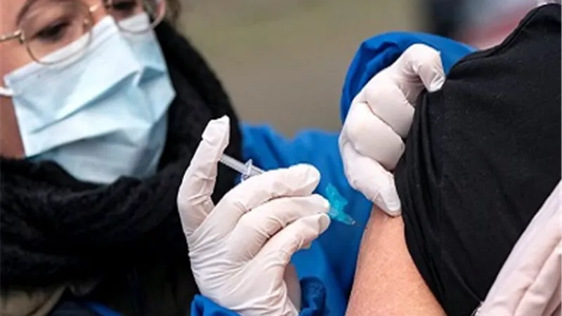 المراكز الأمريكية: إعطاء 75.2 مليون جرعة من لقاحات كوفيد-19