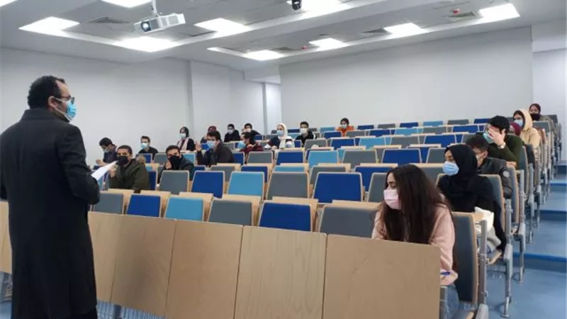 جامعة الجلالة تعلن الطوارئ فى امتحانات الفصل الدراسى الأول وسط إجراءات احترازية.. بالصور
