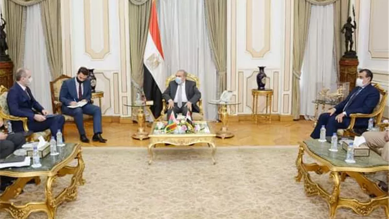 وزير الدولة للإنتاج الحربي يبحث مع سفير بيلاروسيا موضوعات التعاون المشترك
