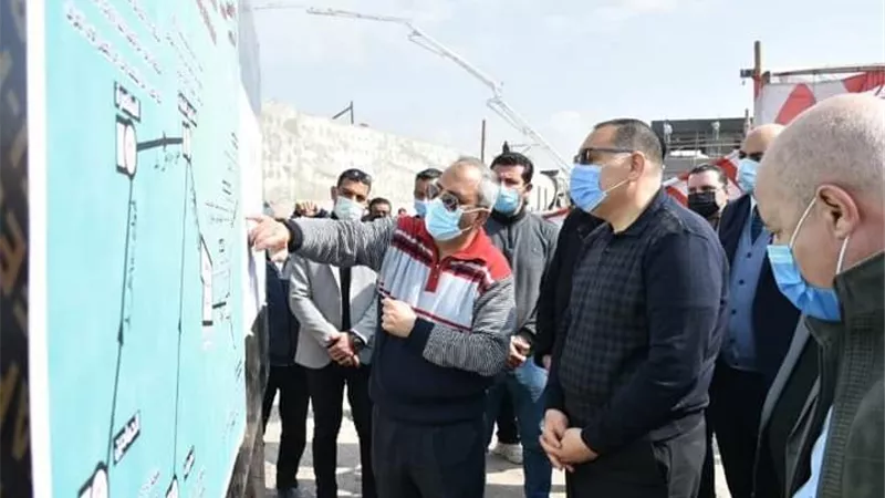 محافظ الشرقية يتفقد أعمال تنفيذ مشروع صرف صحي متكامل لقرى الإخيوة بمركز الحسينية