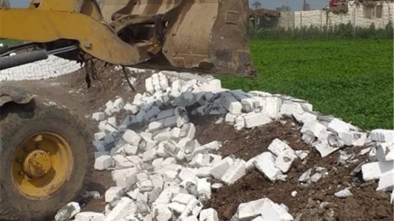 محافظ بني سويف يتابع جهود الوحدات المحليه فى تطبيق قرارات مجلس الوزراء