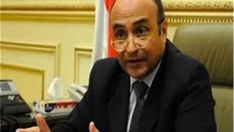 وزير العدل: الرئيس السيسي وجه بسن مشروعات تذلل الصعوبات أمام المواطنين