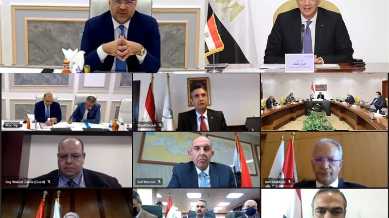 مباحثات مصرية عراقية لتعزيز التعاون بمجال الاتصالات وتكنولوجيا المعلومات..صور
