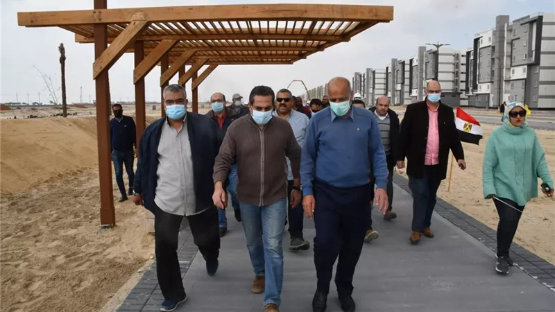 مسئولو الإسكان يقومون بجولة تفقدية للمشروعات السكنية والخدمية بمدينة المنصورة الجديدة
