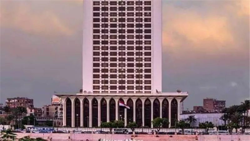 الخارجية تدين استهداف ميليشيا الحوثي بمقذوف عسكري إحدى القرى الحدودية بمنطقة جازان