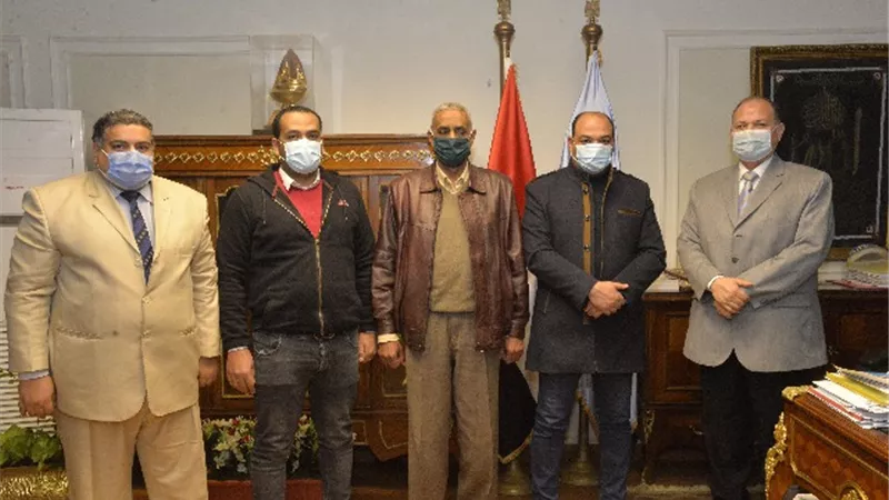محافظ أسيوط يلتقى أعضاء مجلسى النواب والشيوخ ويستعرض مشروعات مبادرة تطوير الريف المصرى