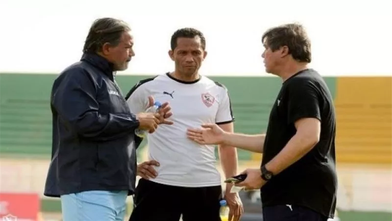 تفاصيل جلسة أشرف قاسم مع لاعبى الزمالك