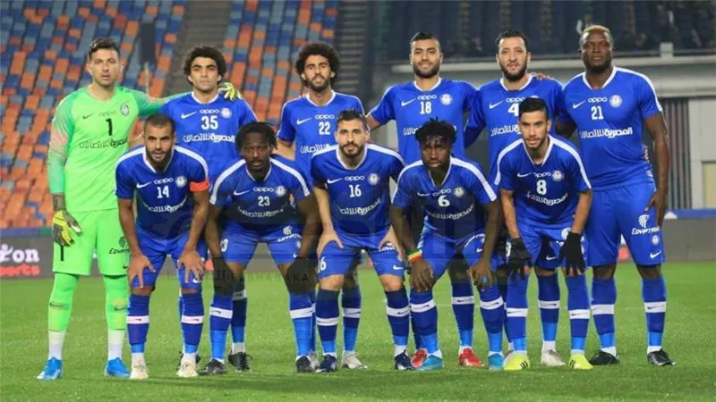الأخطاء التحكيمية تشعل غضب سموحة.. وفرج عامر يهدد بالانسحاب