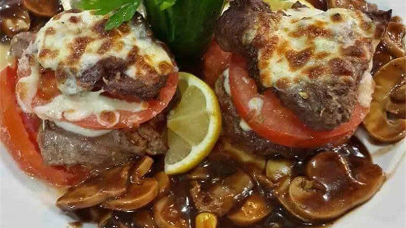 مطبخ صابرين..ستيك لحم مشوي بجبنة موتزريلا للشيف محسن المعموري