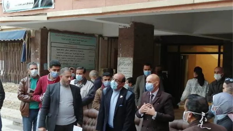 وكيل وزارة الصحة بالشرقية يترأس الإجتماع المسائي للحملة القومية لتطعيم