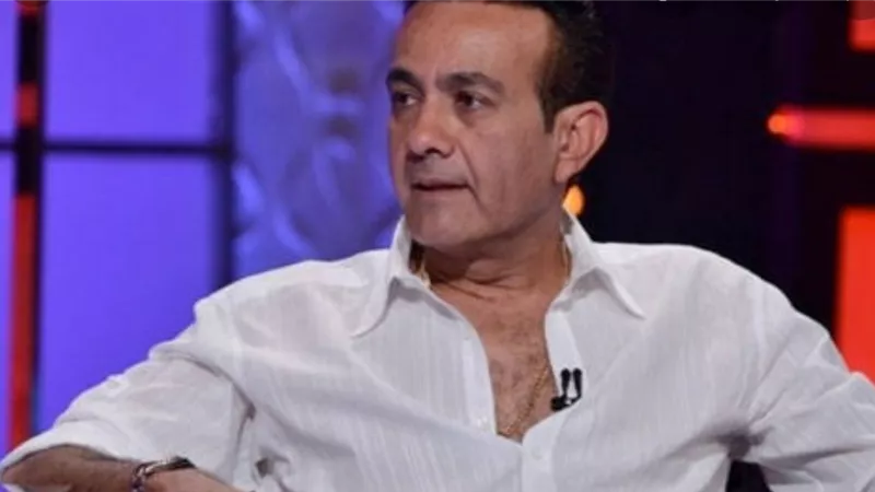 أسامة منير يعلن إصابة ابنه بفيروس كورونا