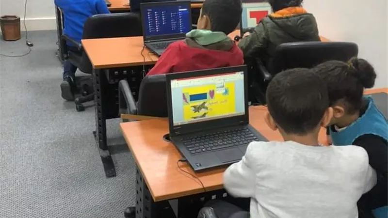 برنامج المبدع الصغير ينظم مجموعة من الورش والأنشطة الثقافية والفنية بمطروح