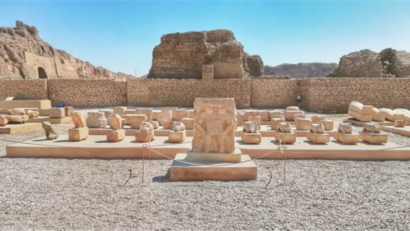وزارة السياحة والآثار تنتهي من أعمال المرحلة الثانية من مشروع ترميم وتطوير معبد دندرة بمدينة قنا