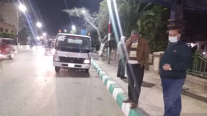 تكثيف حملات النظافة وغسيل الأرصفة بنطاق حي ثان الزقازيق