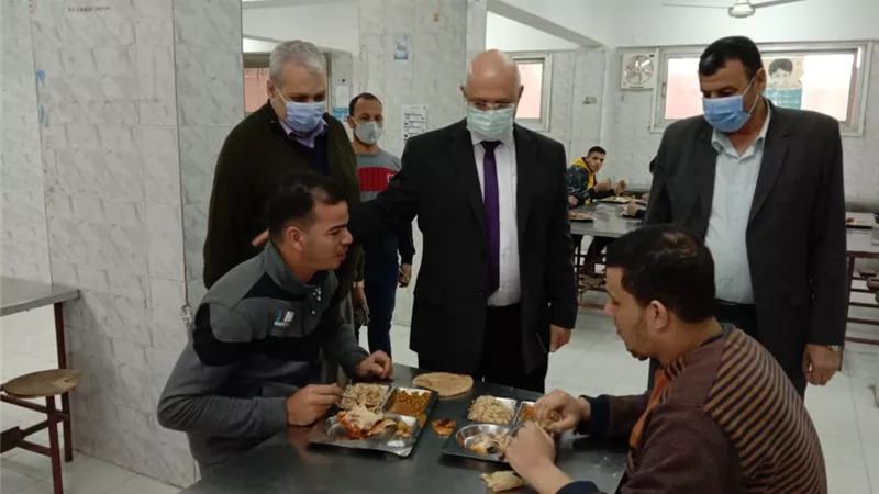 جمال سوسة يؤكد على توفير كافة اوجه الراحة للطلاب بالمدن الجامعية ببنها