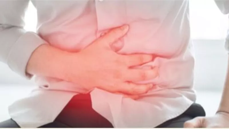 منها نزيف اللثة والانف دون سبباً واضح ...اعراض غير متداولة تشير الى تليف الكبد