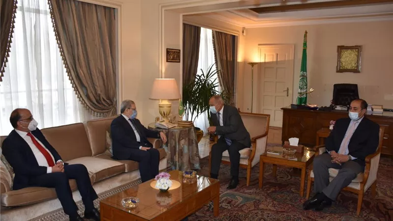 أحمد أبو الغيط يبحث مع وزير الخارجية التونسي سبل تعزيز العمل العربي المشترك