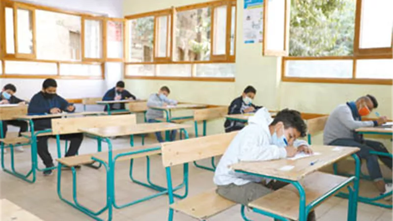 طلاب أولي إعدادي وأولي ثانوي.. سعداء بالامتحان المجمع