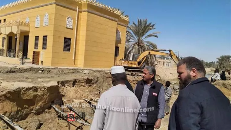 رئيس مركز ومدينة سيوة يتفقد أعمال جسر مصرف السلام العمومي