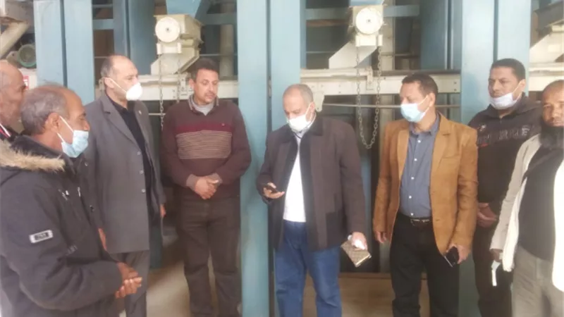 الزراعة تتابع تجهيز وإعداد وجودة التقاوى بشرق العوينات والخارجة والداخلة بالوادي الجديد