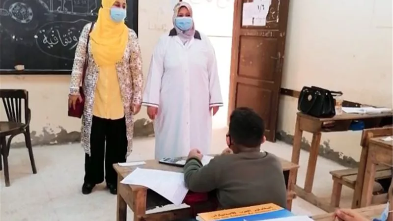 جهود مكثفة لصحة الشرقية لمتابعة الإجراءات الإحترازية فى المدارس.. بالصور