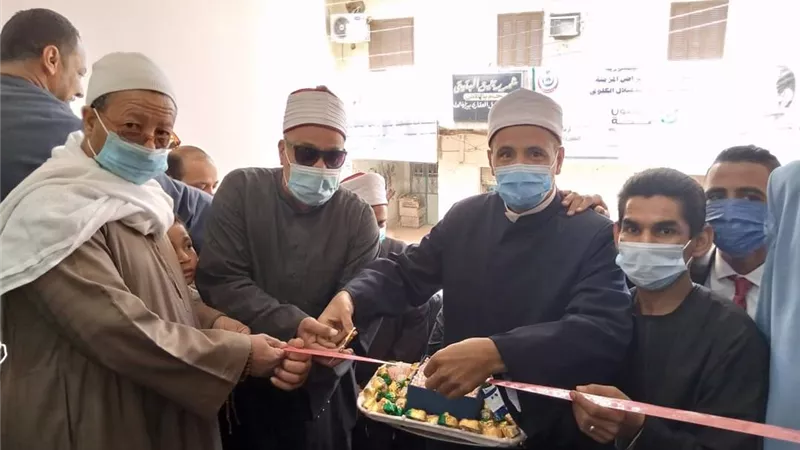 مدير أوقاف إسنا يفتتح مسجد الرحمة بمدينة إسنا جنوب الأقصر