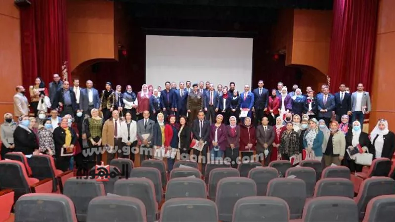 تخريج أكاديمية ناصر العسكرية العليا دفعتين من جامعة المنصورة