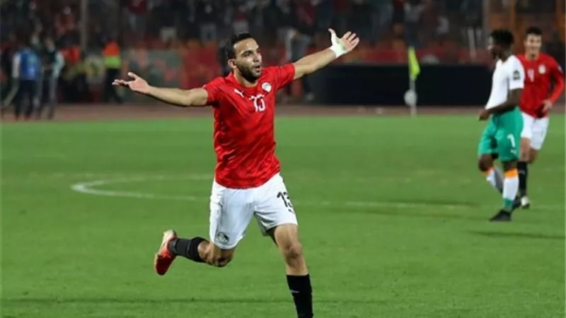 المصري ينهي أزمة التجديد مع العراقي وكمال وجمعة