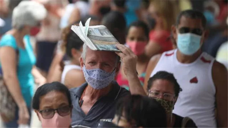 خلال 24 ساعة.. البرازيل.. 1555 وفاة وأكثر من 69 ألف إصابة جديدة بكورونا