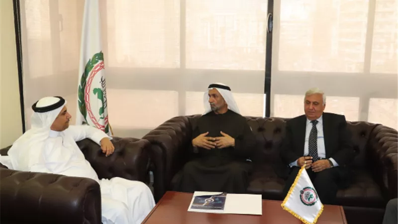 بالفيديو .. رئيس البرلمان العربي يستقبل رئيس المجلس العالمي للتسامح والسلام